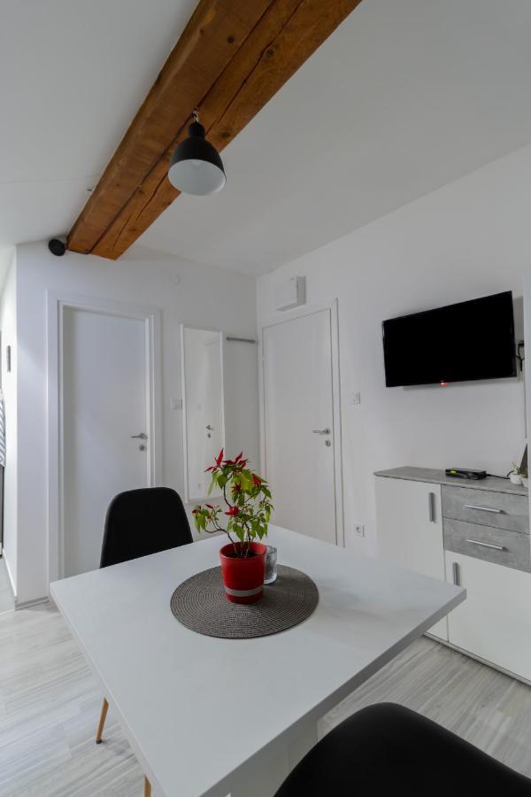 Hill Apartman - Maksimir Rebro Zagreb Exterior photo